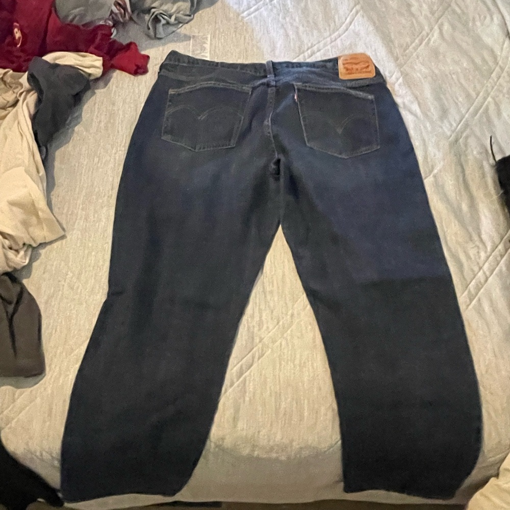 Levi's Relaxed Blue Jeans with Classic Denim Texture